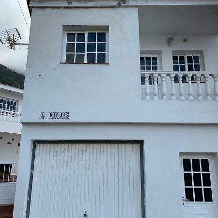 Vivienda Vacacional Wiljis Frontera Bagian luar foto