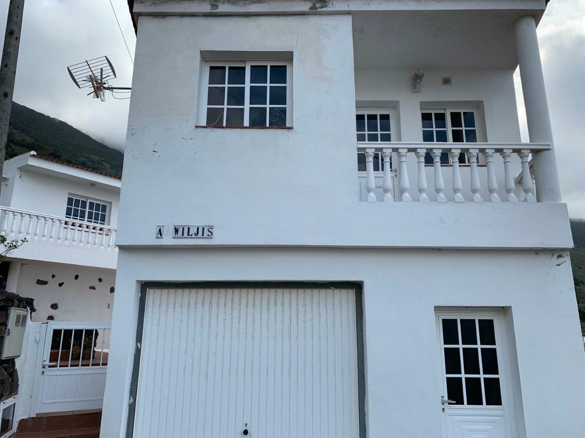 Vivienda Vacacional Wiljis Frontera Bagian luar foto
